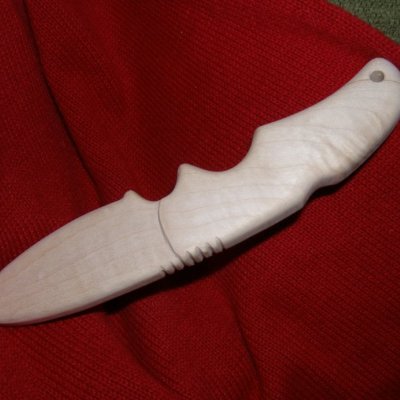 Imitaciya__Spyderco_Native_3_iz_klena.JPG